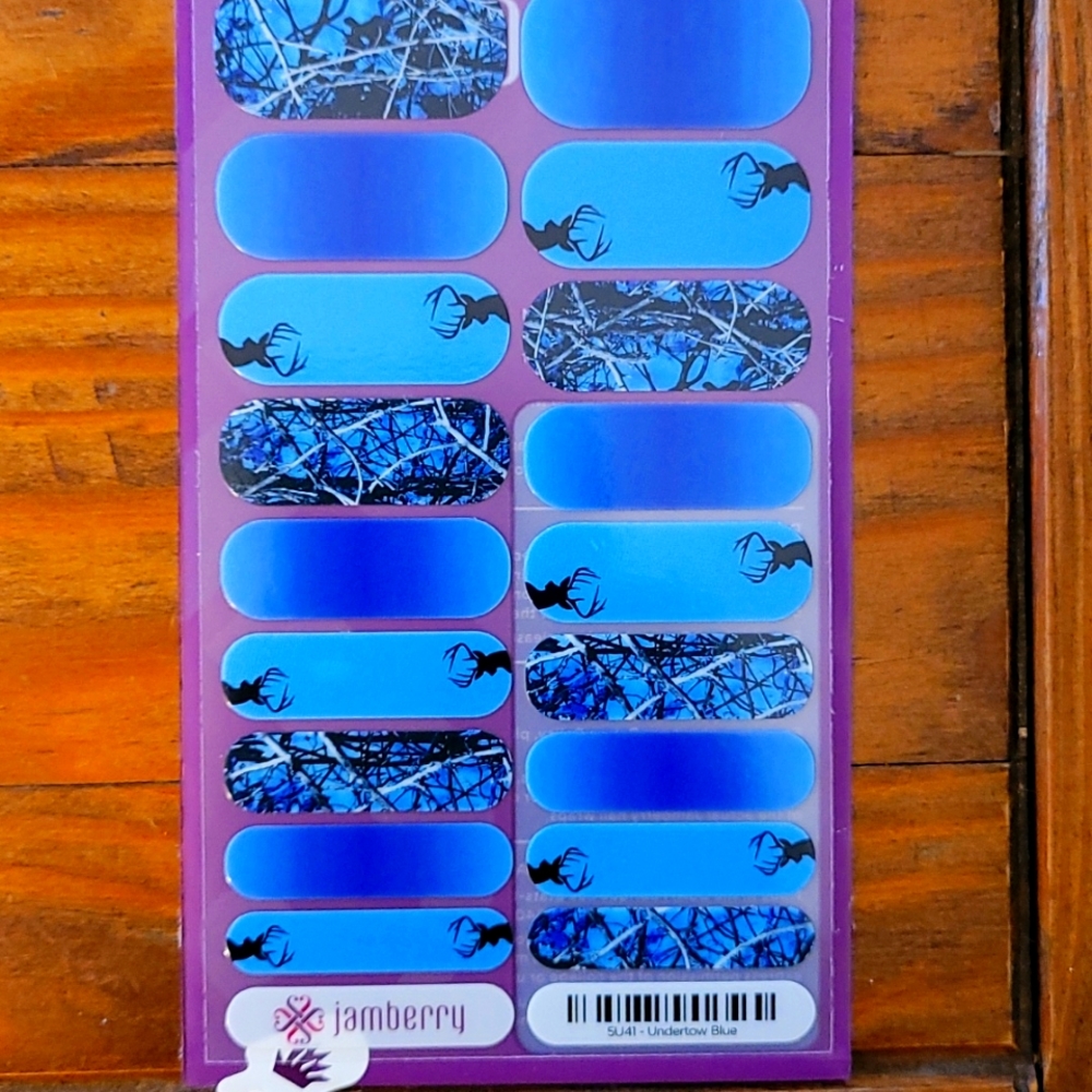 Jamberry "Undertow Blue" Nail Wraps- Full Sheet